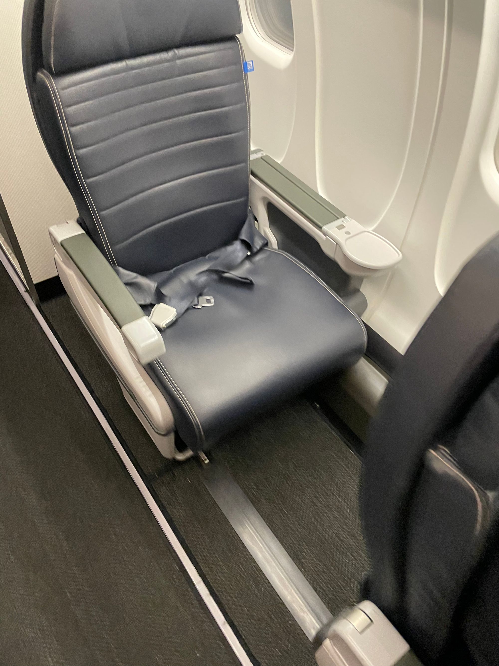 United SRQ -> CMH Oct 31st, 2021 Flight Review